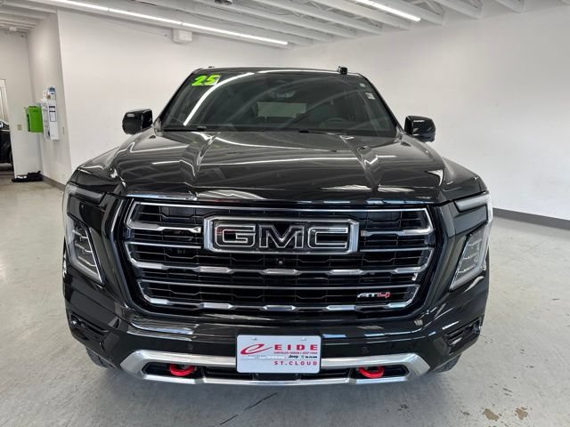 Used 2025 GMC Yukon AT4 w/ Premium Trailering Package AWD/4WD image 5