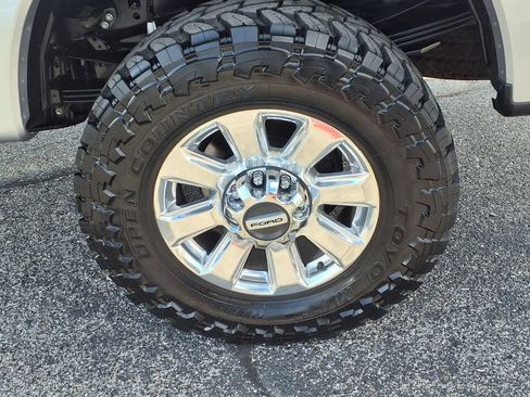 Used 2024 Ford F250 Limited w/ FX4 Off-Road Package AWD/4WD image 20
