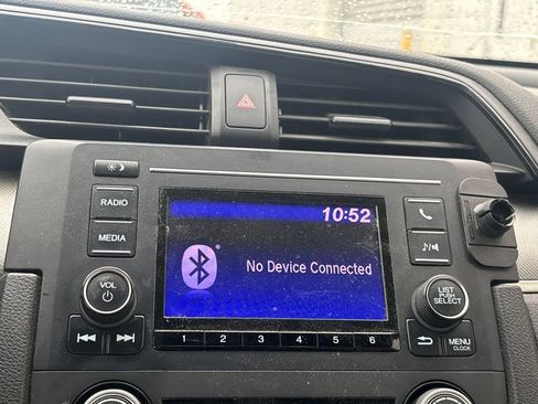 Used 2018 Honda Civic LX-P image 10