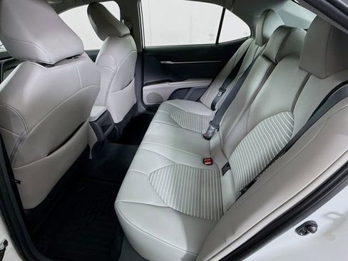 Used 2023 Toyota Camry SE image 23