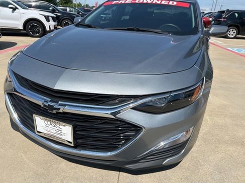 Used 2024 Chevrolet Malibu RS FWD image 3