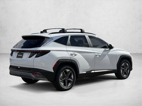 New 2026 Hyundai Tucson SEL image 2