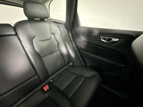 Used 2024 Volvo XC60 B5 Core w/ Climate Package AWD/4WD image 14