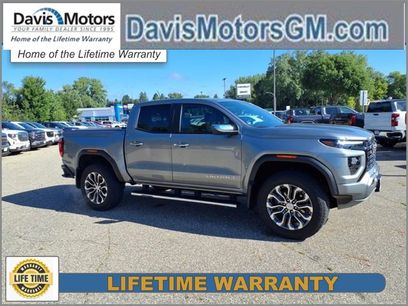 Used 2024 GMC Canyon Denali