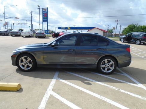 Used 2015 BMW 328i xDrive Sedan AWD/4WD image 4