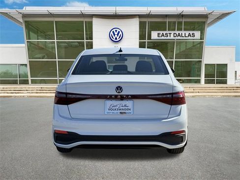 New 2026 Volkswagen Jetta Sport image 5