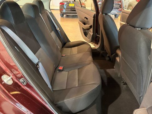 Used 2025 Nissan Sentra SV FWD image 36
