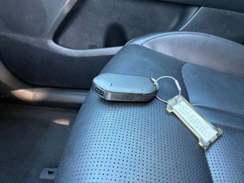 Used 2024 Kia Sorento S image 22