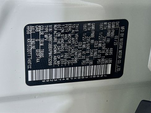 Used 2023 Nissan Rogue SV image 12