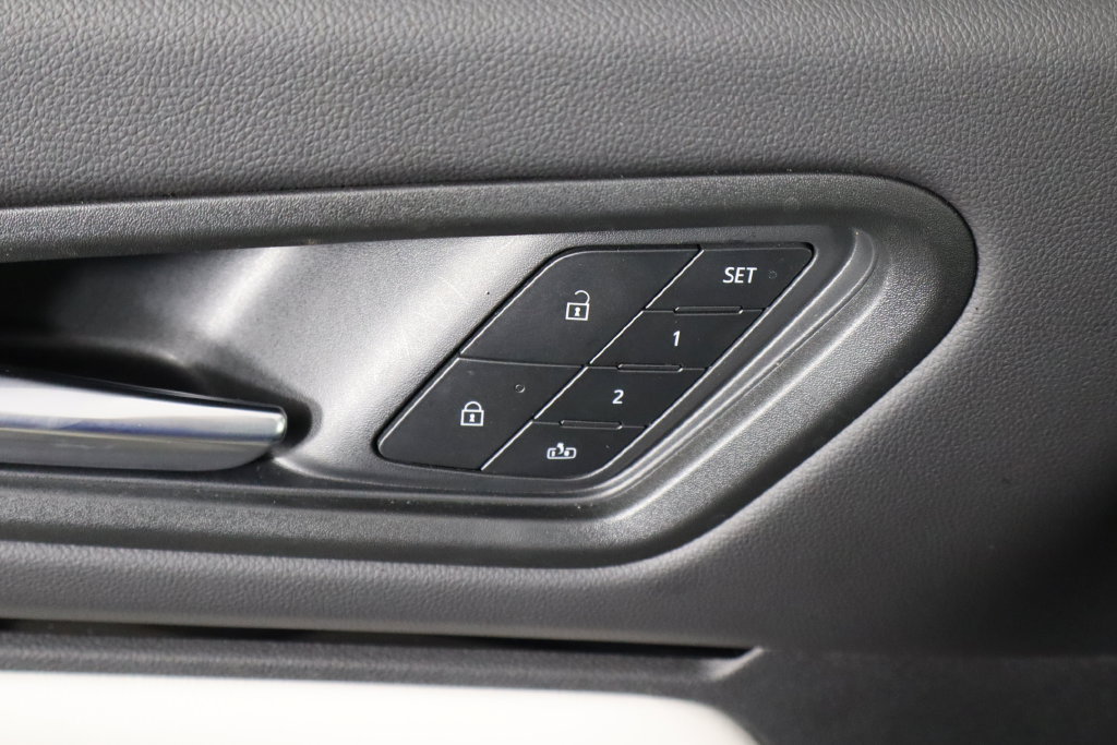 Used 2025 Honda Prologue Touring image 19