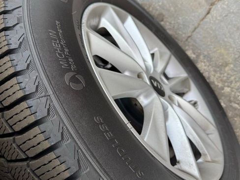 Used 2019 Kia Sorento LX image 20