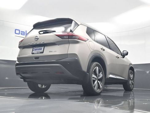 Used 2021 Nissan Rogue SL AWD/4WD image 45