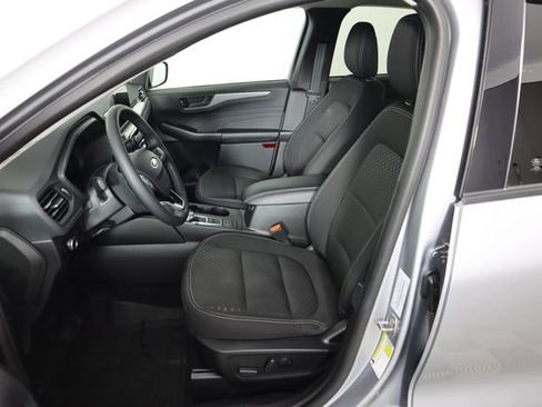 Used 2023 Ford Escape Active image 30