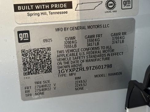 New 2026 Cadillac Lyriq V image 28