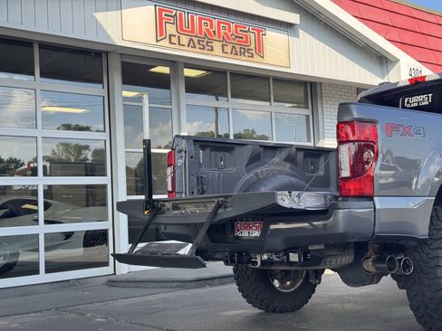 Used 2022 Ford F250 Platinum AWD/4WD image 14