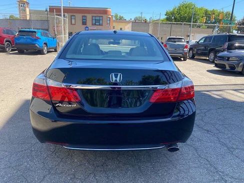 Used 2015 Honda Accord EX-L image 12