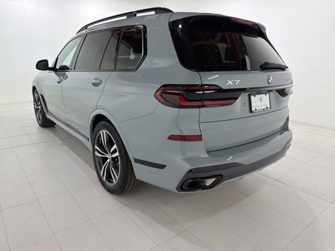 Certified 2024 BMW X7 xDrive40i w/ M Sport Package image 3
