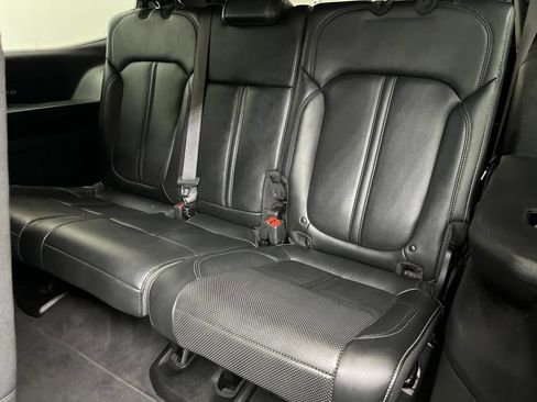 Used 2022 Jeep Wagoneer Series II w/ Premium Group I RWD image 7