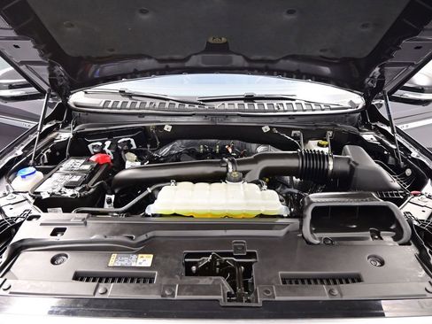 Used 2025 Lincoln Navigator Reserve AWD/4WD image 31