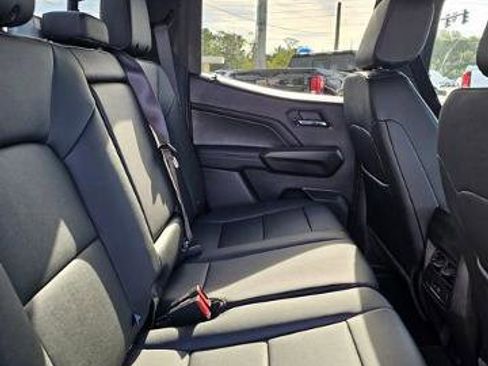 New 2026 GMC Canyon Elevation w/ Convenience Package RWD image 25