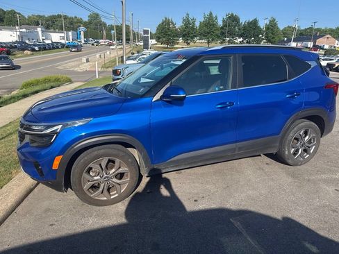 Used 2024 Kia Seltos S FWD image 1