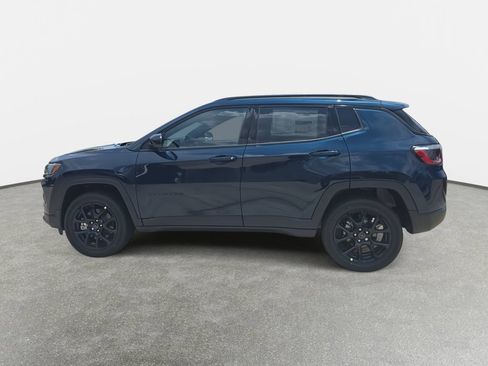 New 2026 Jeep Compass Latitude AWD/4WD image 8