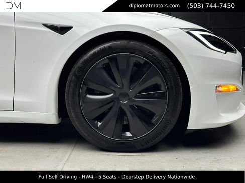 Used 2024 Tesla Model S image 39