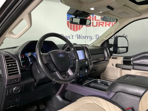 Certified 2020 Ford F250 Limited AWD/4WD image 13
