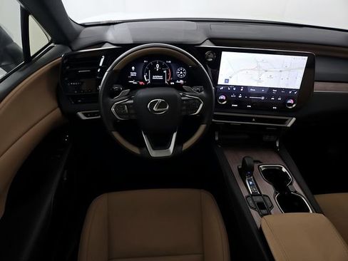 Used 2025 Lexus RX 350 Premium w/ Accessory Package (Z1) FWD image 12