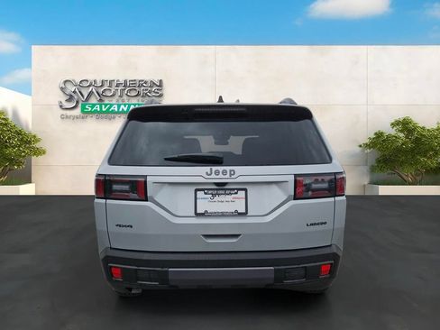 New 2026 Jeep Cherokee Laredo AWD/4WD image 4