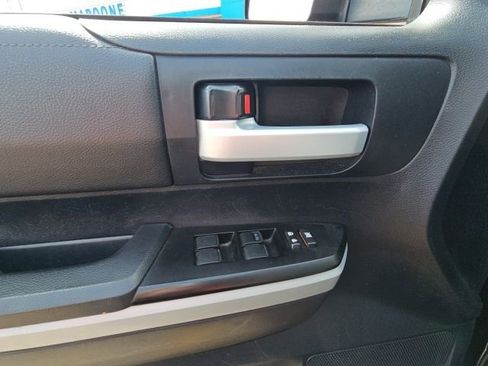 Used 2019 Toyota Tundra SR5 w/ SR5 Upgrade Package image 13