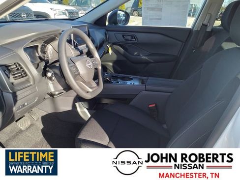 New 2025 Nissan Rogue S image 3