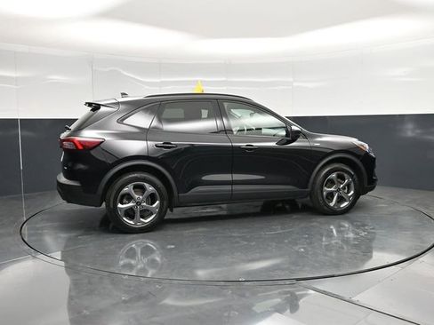 Used 2025 Ford Escape ST-Line AWD/4WD image 4