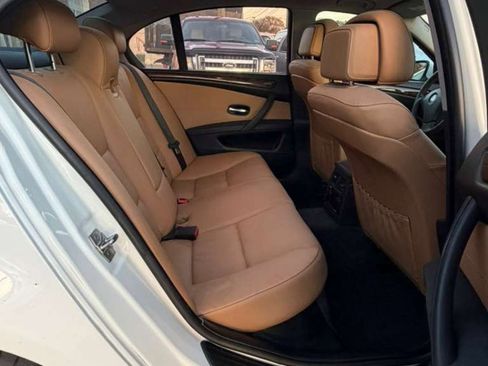 Used 2010 BMW 528i xDrive Sedan image 18