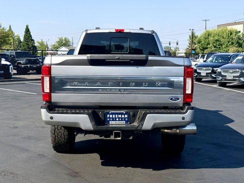 Used 2020 Ford F350 Platinum AWD/4WD image 6