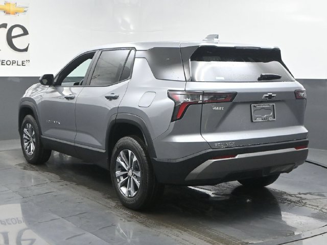 New 2027 Chevrolet Equinox LT w/ LPO, Floor Liner Package FWD image 14