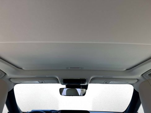 Certified 2024 Lexus ES 350 w/ Premium Package image 16