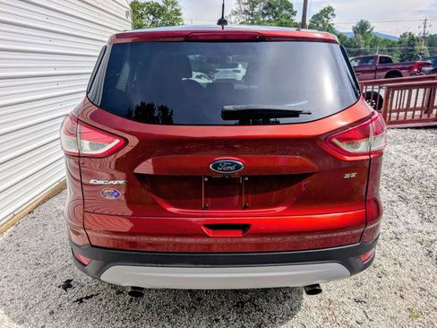 Used 2016 Ford Escape SE FWD image 12