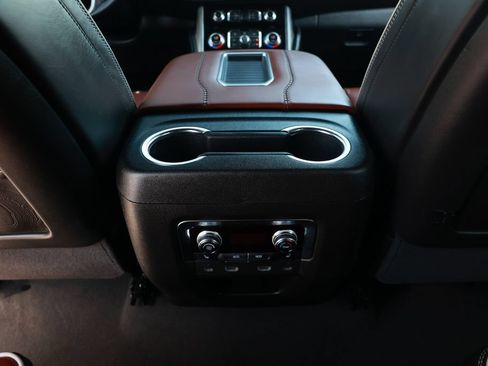 Used 2023 GMC Yukon Denali Ultimate AWD/4WD image 36