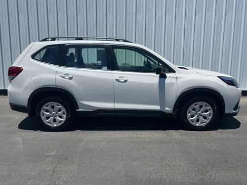 Certified 2023 Subaru Forester AWD/4WD image 7