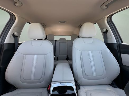 Used 2025 Hyundai Tucson SEL image 11