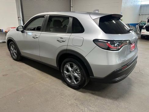 Used 2026 Honda HR-V LX image 5