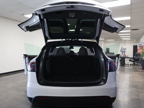 Used 2020 Tesla Model X Long Range AWD/4WD image 47