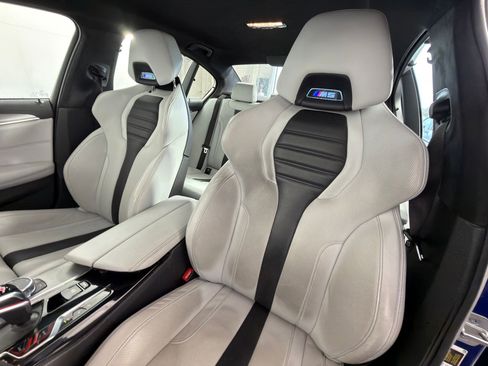 Used 2023 BMW M5 w/ Executive Package image 19