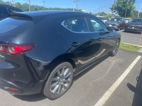Used 2024 MAZDA MAZDA3 s FWD image 5