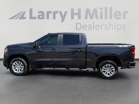 Used 2023 Chevrolet Silverado 1500 RST AWD/4WD image 2