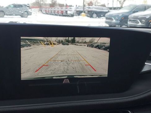 Used 2024 Buick Envista Sport Touring w/ Convenience I Package image 18