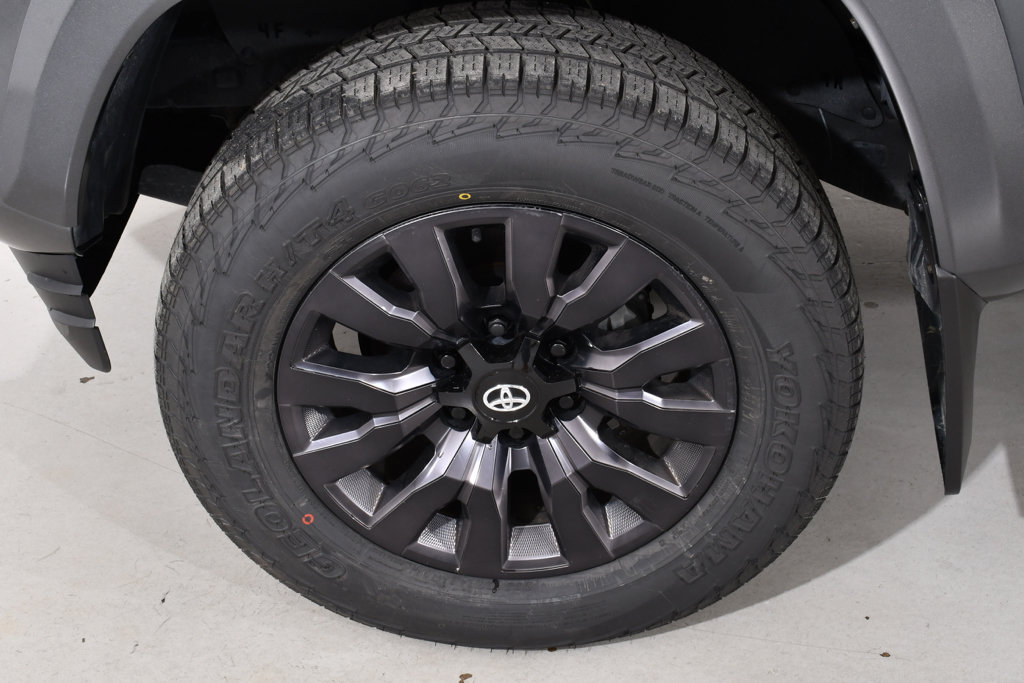 Used 2023 Toyota Tacoma Limited w/ Nightshade Package AWD/4WD image 25