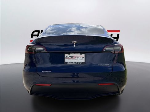 Used 2023 Tesla Model Y Long Range AWD/4WD image 6