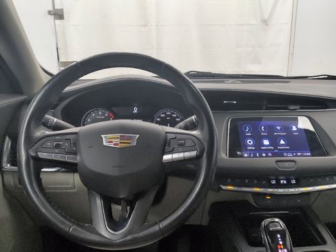 Used 2023 Cadillac XT4 Premium Luxury AWD/4WD image 22